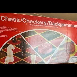 Chess/checkers/backgammon game still wrapped